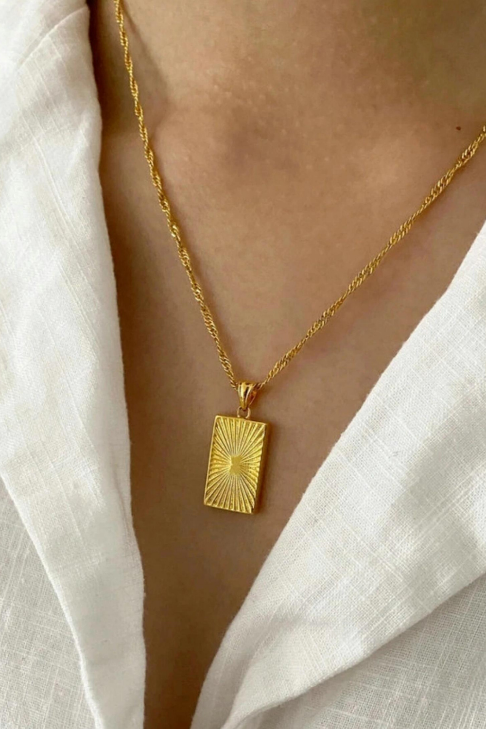 SUNBEAM NECKLACE