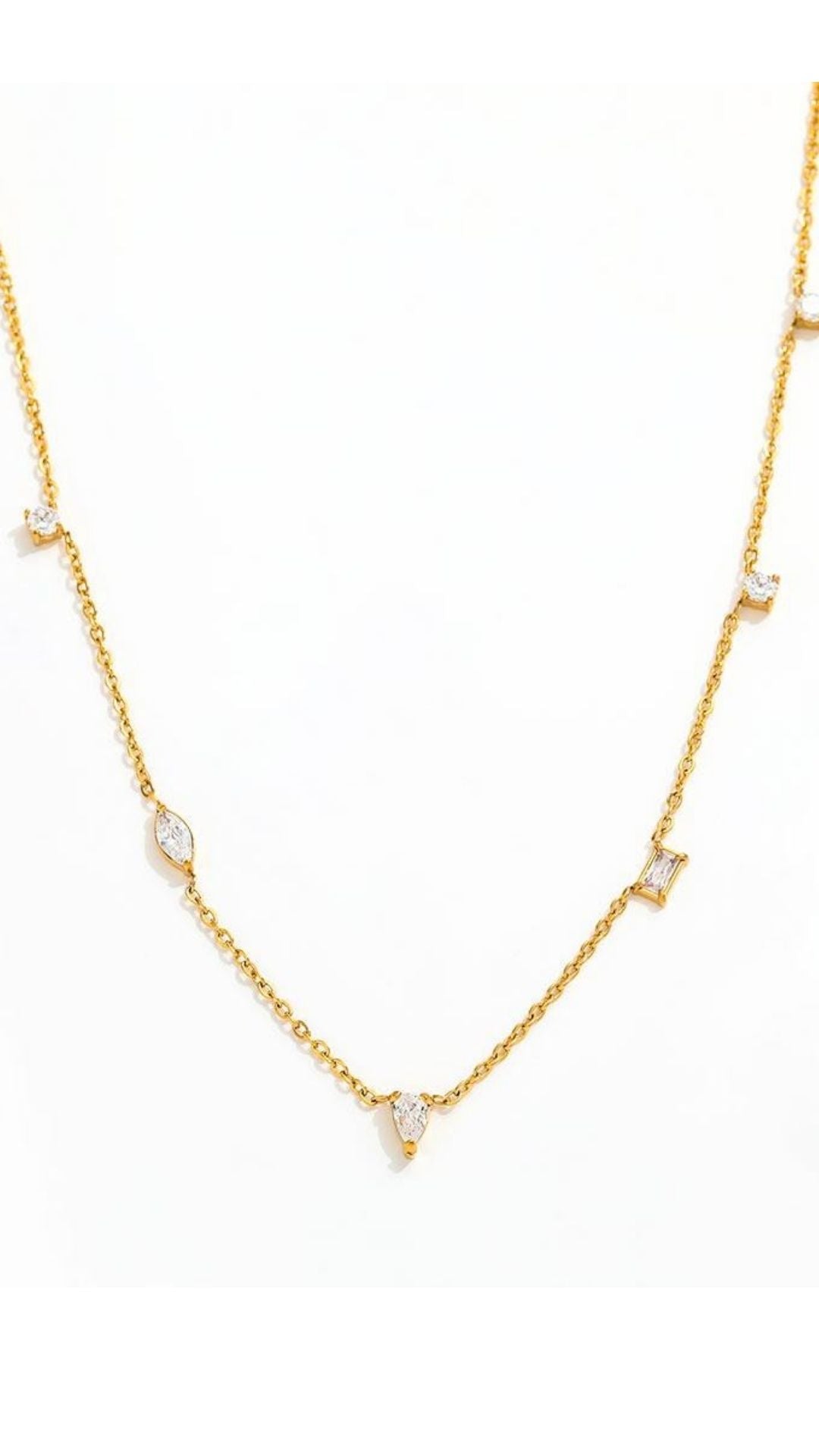 Dainty Sparkle Necklace