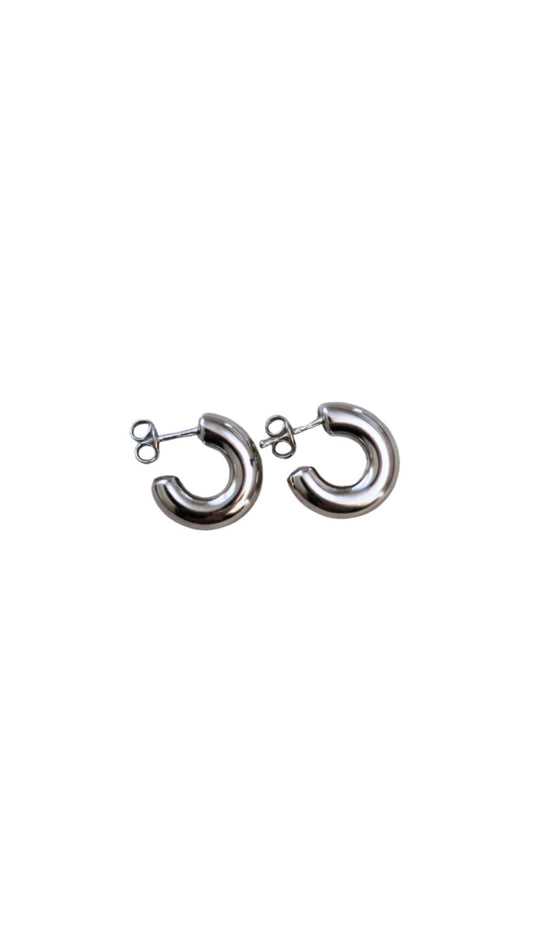 MINI SILVER HOOPS