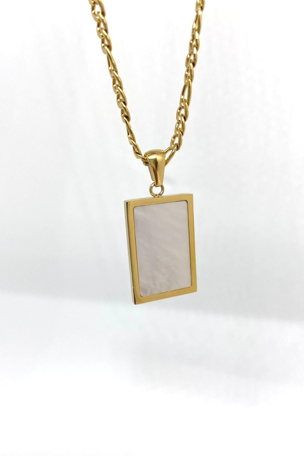 RADIANCE RECTANGLE NECKLACE